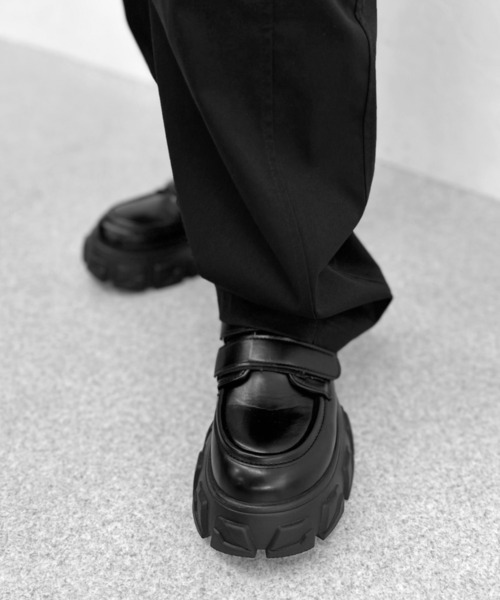 LVEU.（ラブユ.）の「【LVEU.】サイドレースアップジャージパンツ / ボトムス パンツ ジャージ レースアップ ストレッチ 編み上げ ブラック グリーン ZOZOTOWN限定（その他パンツ・レディース・ブラック/グリーン・FREE）」の14枚目の写真