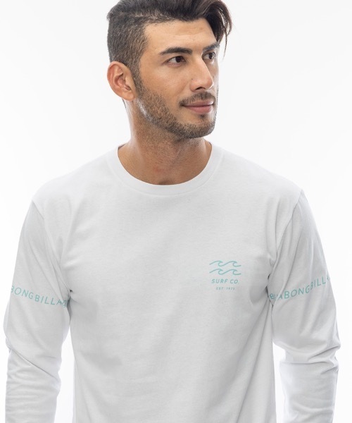 BILLABONG(ビラボン)の「BILLABONG メンズ ONE TIME ロンT 【2024年春夏モデル】/ビラボン袖ワンポイントロゴ長袖ロンT(Tシャツ/カットソー・メンズ・ホワイト/ブラック/ブルー・X-LARGE/MEDIUM/LARGE/SMALL)」の4枚目の写真