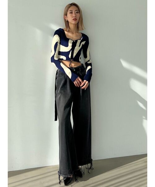 EMODA（エモダ）の「フロントレースフィットニット（ニット/セーター・レディース・ブラック/その他/ネイビー/ブラウン・FREE）」の11枚目の写真