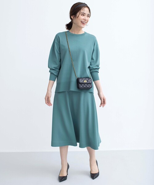 組曲（クミキョク）の「【WEB限定カラーあり】MINA バックリボンニットプルオーバー（ニット/セーター・レディース・アイボリー系9/グリーン系/ライトグレー系9/ブラック系・5/6）」の18枚目の写真