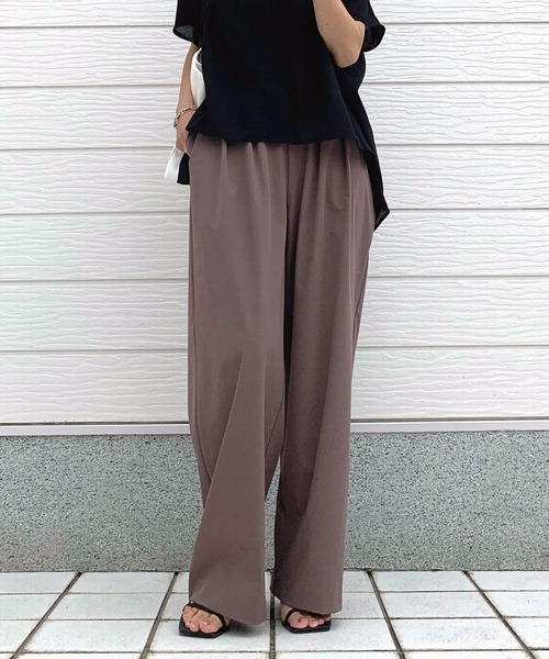 Q（キュー）の「COOLタッチワイドパンツ（その他パンツ・レディース・ブラック/ブラウン・MEDIUM）」の2枚目の写真