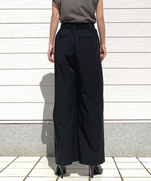 Q（キュー）の「COOLタッチワイドパンツ（その他パンツ・レディース・ブラック/ブラウン・MEDIUM）」の5枚目の写真