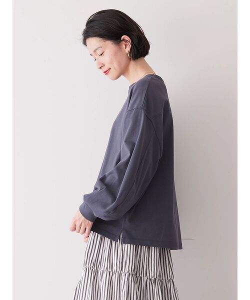 AMERICAN HOLIC（アメリカンホリック）の「袖ボリュームカットプルオーバー（Tシャツ/カットソー・レディース・オフホワイト/チャコールグレー/アイボリー/サックスブルー/イエロー・L/M）」の7枚目の写真