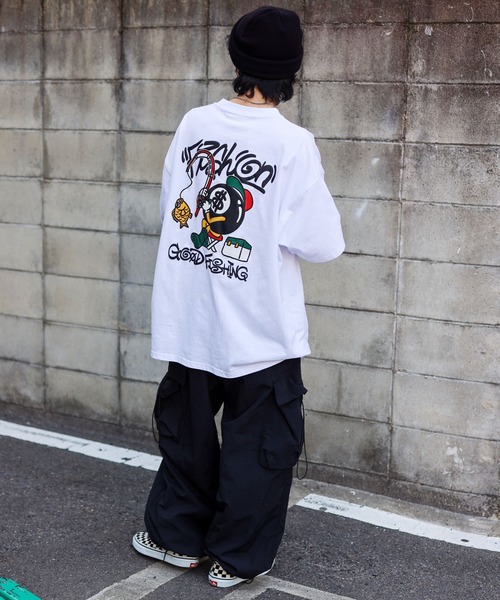 SPINNS（スピンズ）の「【ユニセックスで着用可能】半袖Tシャツ