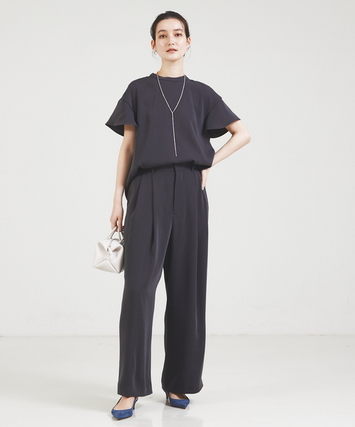 qualite（カリテ）の「【通勤/オケージョン】セットアップ対応ラッパスリーブブラウス（シャツ/ブラウス・レディース・チャコールグレー/アイボリー・フリー）」の5枚目の写真