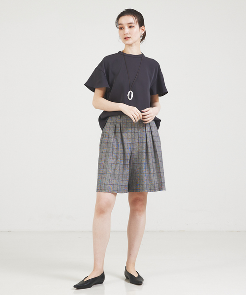 qualite（カリテ）の「【通勤/オケージョン】セットアップ対応ラッパスリーブブラウス（シャツ/ブラウス・レディース・チャコールグレー/アイボリー・フリー）」の11枚目の写真