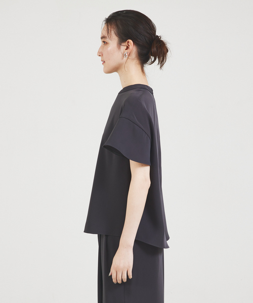 qualite（カリテ）の「【通勤/オケージョン】セットアップ対応ラッパスリーブブラウス（シャツ/ブラウス・レディース・チャコールグレー/アイボリー・フリー）」の13枚目の写真