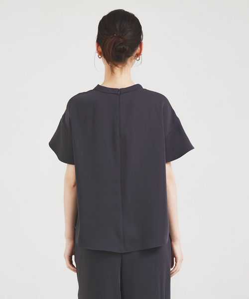 qualite（カリテ）の「【通勤/オケージョン】セットアップ対応ラッパスリーブブラウス（シャツ/ブラウス・レディース・チャコールグレー/アイボリー・フリー）」の14枚目の写真