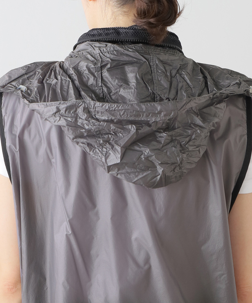 MARMOT（マーモット）の「【MARMOT / マーモット】PERTEX FLONT MESH COMBI ベスト（ベスト・レディース・ブラック・LARGE）」の17枚目の写真