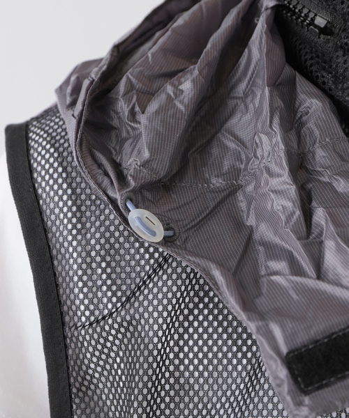 MARMOT（マーモット）の「【MARMOT / マーモット】PERTEX FLONT MESH COMBI ベスト（ベスト・レディース・ブラック・LARGE）」の19枚目の写真