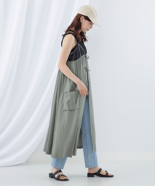 Ray BEAMS（レイビームス）の「Ray BEAMS / カーゴ ポケット キャミ ワンピース（ワンピース・レディース・オリーブ/ベージュ・ONE SIZE）」の13枚目の写真