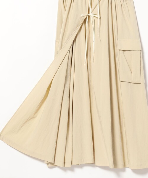 Ray BEAMS（レイビームス）の「Ray BEAMS / カーゴ ポケット キャミ ワンピース（ワンピース・レディース・オリーブ/ベージュ・ONE SIZE）」の18枚目の写真