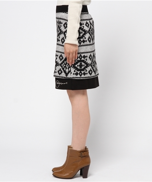 Desigual（デシグアル）の「「Desigual/デシグアル」フェアアイル調ニットスカート（スカート・レディース・グレー・LARGE/MEDIUM/X-LARGE/X-SMALL/SMALL）」の3枚目の写真