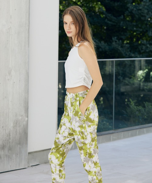 Julier Yoga and Relax（ジュリエヨガアンドリラックス）の「Julier ribbon flowerプリント ギャザーパンツ（その他パンツ・レディース・グリーン/ブルー/グレー・0/1）」の13枚目の写真