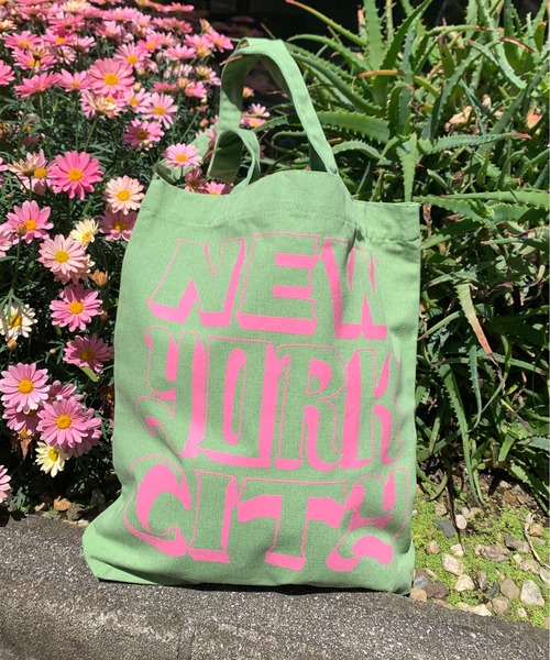 mi via loca（ミヴィアロカ）の「RECYCLED SOFT FABRIC ニューヨークロゴトートバッグ（トートバッグ・レディース・ホワイト系その他/レッド/ライトグリーン/アイボリー・FREE）」の9枚目の写真