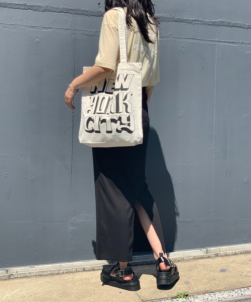 mi via loca（ミヴィアロカ）の「RECYCLED SOFT FABRIC ニューヨークロゴトートバッグ（トートバッグ・レディース・ホワイト系その他/レッド/ライトグリーン/アイボリー・FREE）」の13枚目の写真