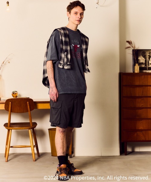 NBA（エヌビーエー）の「[OFF THE COURT by NBA/オフ・ザ・コート バイ NBA] 別注 プリントTシャツ（Tシャツ/カットソー・レディース・C/B/I/G/F/E/D/H/A・XL/L/M/S）」の22枚目の写真