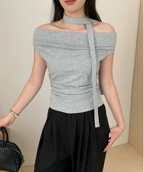 gossip!ロサンゼルス(ゴシップロサンゼルス)の「リボンアクセント オフショルタイトトップス(その他トップス・レディース・レッド/ホワイト/グレー/ブラック・FREE)」の19枚目の写真