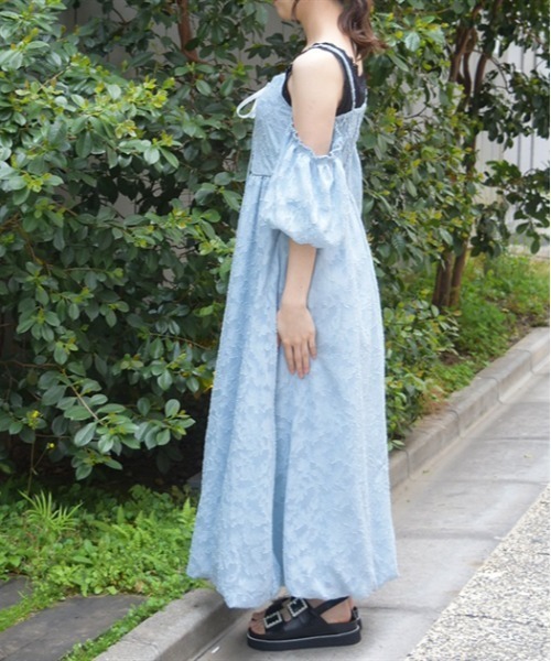 axes femme(アクシーズファム)の「シアージャカードバルーンワンピース(ワンピース・レディース・パープル/サックスブルー/ブラック・FREE)」の5枚目の写真