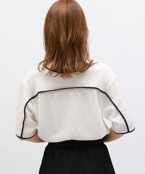 LAKOLE（ラコレ）の「フクレパイピングプルオーバー / 115154（Tシャツ/カットソー・レディース・ブラック/クリーム/オフホワイト・MEDIUM/SMALL）」の8枚目の写真