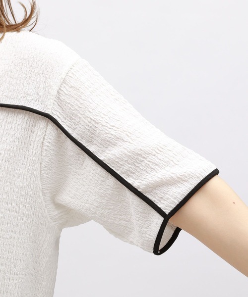 LAKOLE（ラコレ）の「フクレパイピングプルオーバー / 115154（Tシャツ/カットソー・レディース・ブラック/クリーム/オフホワイト・MEDIUM/SMALL）」の21枚目の写真