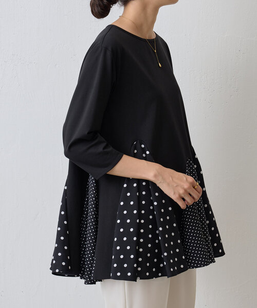 BEARDSLEY（ビアズリー）の「ドットヘムフレアチュニック