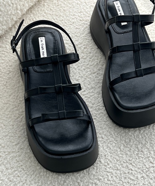 by muni:r（バイ ムニール）の「トリプルリボンプラットフォームサンダル（パンプス・レディース・ホワイト/シルバー/ブラック・25.0cm/24.5cm/24.0cm/23.5cm/23.0cm）」の17枚目の写真