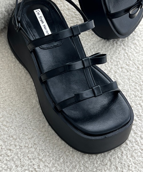 by muni:r（バイ ムニール）の「トリプルリボンプラットフォームサンダル（パンプス・レディース・ホワイト/シルバー/ブラック・25.0cm/24.5cm/24.0cm/23.5cm/23.0cm）」の20枚目の写真