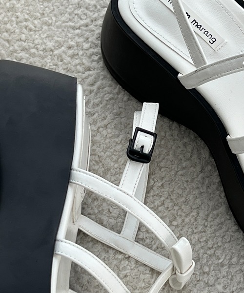 by muni:r（バイ ムニール）の「トリプルリボンプラットフォームサンダル（パンプス・レディース・ホワイト/シルバー/ブラック・25.0cm/24.5cm/24.0cm/23.5cm/23.0cm）」の6枚目の写真