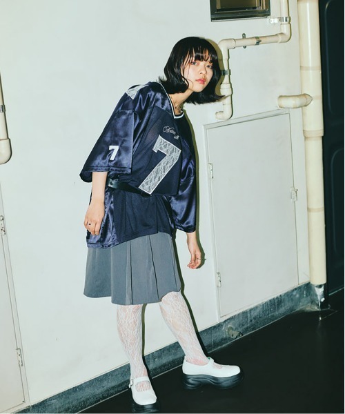 led.tokyo(レッドトウキョウ)の「【led.tokyo】2000archives × led tokyoフットボールTシャツ(Tシャツ/カットソー・レディース・ネイビー・FREE)」の18枚目の写真