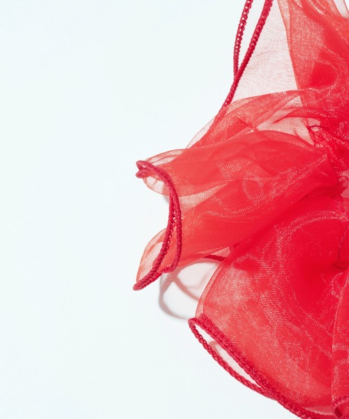 GOLDY（ゴールディ）の「リボン ハング チュール ビッグ シュシュ（シュシュ・レディース・ピンク/ブルー/アイボリー/ブラック/レッド・FREE）」の8枚目の写真