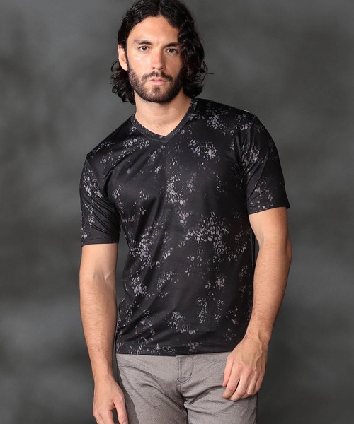 HIDEAWAYS NICOLE（ハイダウェイニコル）の「アニマル柄プリント半袖Ｔシャツ（Tシャツ/カットソー・メンズ・ブラック系その他2/ホワイト系その他2/ブラック系その他/ホワイト系その他・MEDIUM/LARGE/X-LARGE）」の4枚目の写真