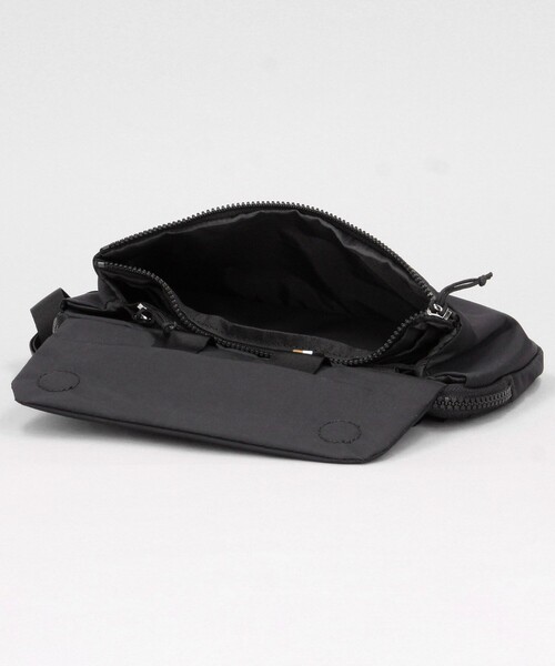 MILESTO（ミレスト）の「MILESTO/ミレスト マルチショルダーバッグ（ショルダーバッグ・メンズ・ブラック・ONE SIZE）」の6枚目の写真