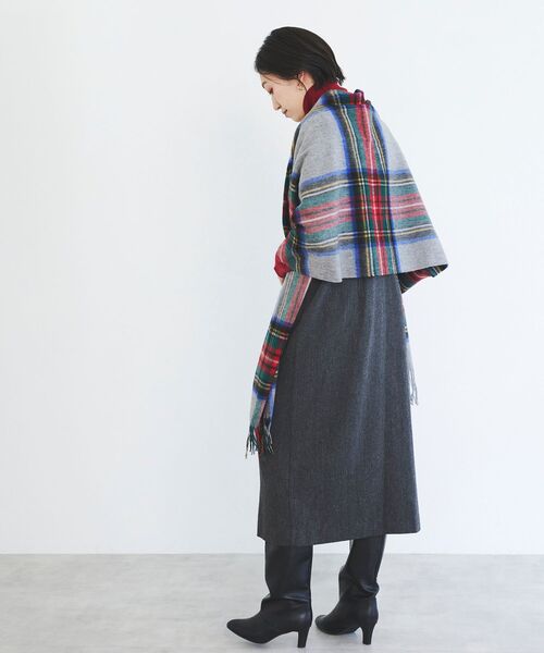 le.coeur blanc(ルクールブラン)の「TWEEDMILLストール(ストール/ショール・レディース・ブルー系その他4/ベージュ系その他2/グレー系その他・FREE)」の4枚目の写真