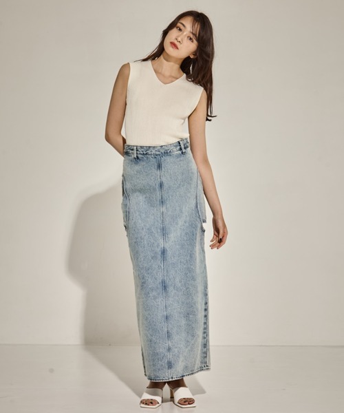 STUDIOUS(ステュディオス)の「【STUDIOUS/ステュディオス】Vネックリブノースリーブニット(ニット/セーター・レディース・ブラック/アイボリー・FREE)」の18枚目の写真