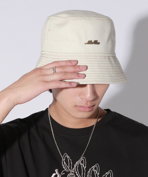Anui（アニュイ）の「【UNISEX】NEWERA メタルロゴバケハ（ハット・レディース・ブラック/オフホワイト・FREE）」の9枚目の写真