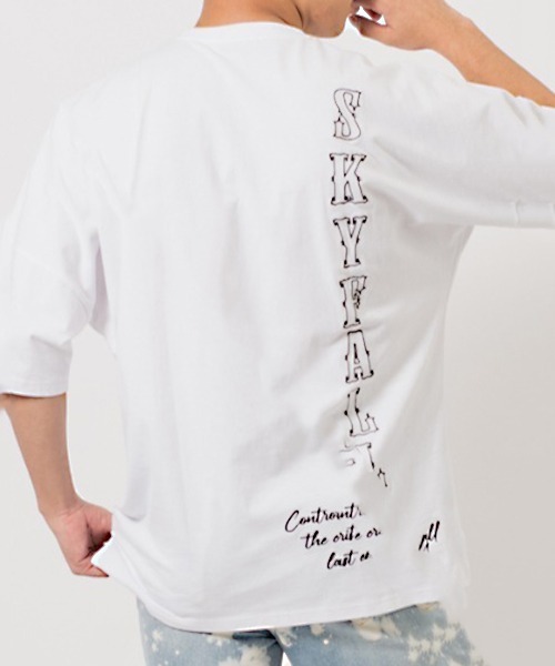 RE730（アールイーセブンサーティー）の「RE730 サークルロゴビッグドルマンスリーブTシャツ（Tシャツ/カットソー・メンズ・オフホワイト/ブラック/レッド・MEDIUM/X-LARGE/LARGE）」の2枚目の写真