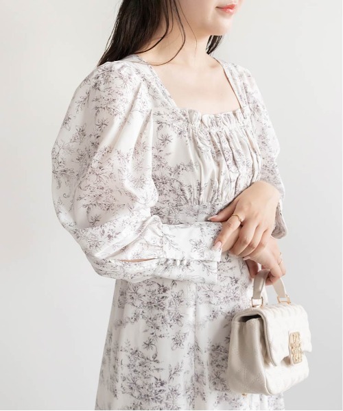 RANDA(ランダ)の「フラワーフリルワンピース(ワンピース・レディース・ベージュ/ブラック/ホワイト・1/0)」の20枚目の写真