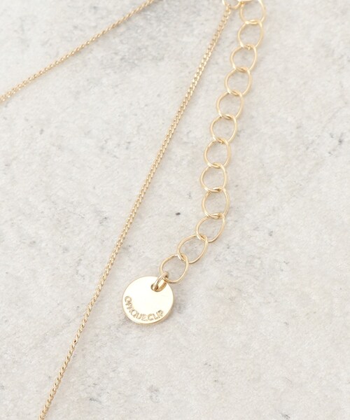 OPAQUE.CLIP（オペークドットクリップ）の「パール調×バー ロングネックレス（ネックレス・レディース・ゴールド/シルバー・00）」の4枚目の写真