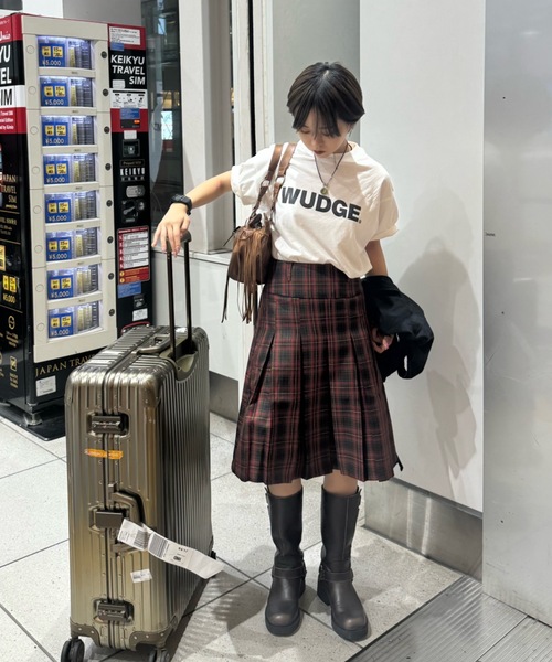 WudgeBoy（ワッジボーイ）の「wudge B logo t-shirts（Tシャツ/カットソー・レディース・カーキ/ネイビー/ホワイト・MEDIUM/LARGE/X-LARGE）」の9枚目の写真