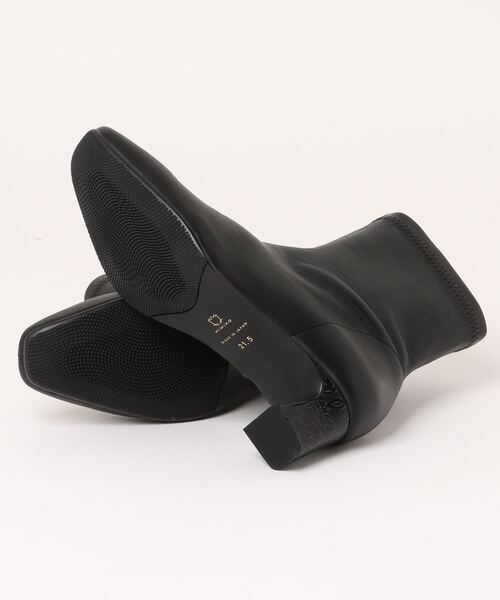 HIMIKO（ヒミコ）の「【Made in Japan】【撥水】5cmヒールシープレザーストレッチブーツ（ブーツ・レディース・ダークブラウン/ブラック/アイボリー/ブラウン・22.5cm/23.0cm/24.0cm/25.0cm/23.5cm/24.5cm/22.0cm/25.5cm/26.0cm/21.5cm/26.5cm）」の6枚目の写真