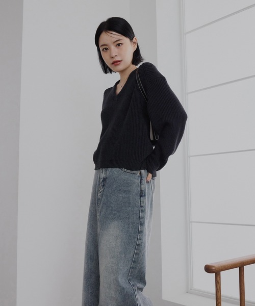 Vネックショート丈ニット（ニット/セーター）｜CHAN ME（チャンミ）の