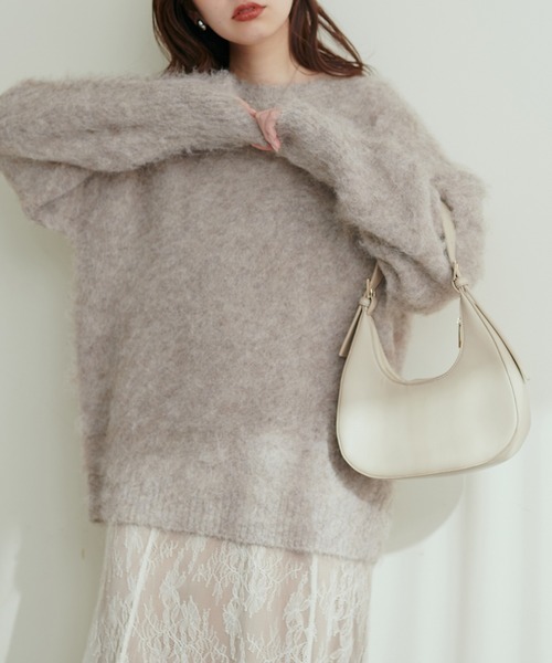 natural couture(ナチュラルクチュール)の「【WEB限定】リサイクルポリシャギー起毛クルーネックニット(ニット/セーター・レディース・モカ/ピンク/グレー/ブルー/アイボリー・FREE)」の11枚目の写真