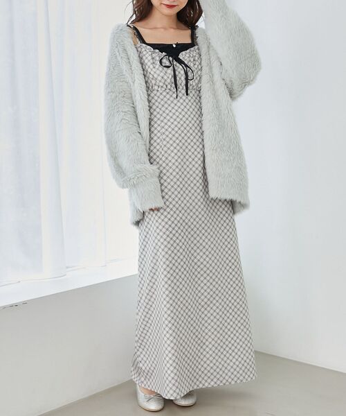MAJESTIC LEGON(マジェスティックレゴン)の「プチフリルチェックキャミワンピース(ワンピース・レディース・グレー系その他/ブラウン系その他2・MEDIUM)」の19枚目の写真
