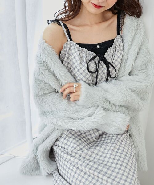 MAJESTIC LEGON(マジェスティックレゴン)の「プチフリルチェックキャミワンピース(ワンピース・レディース・グレー系その他/ブラウン系その他2・MEDIUM)」の21枚目の写真