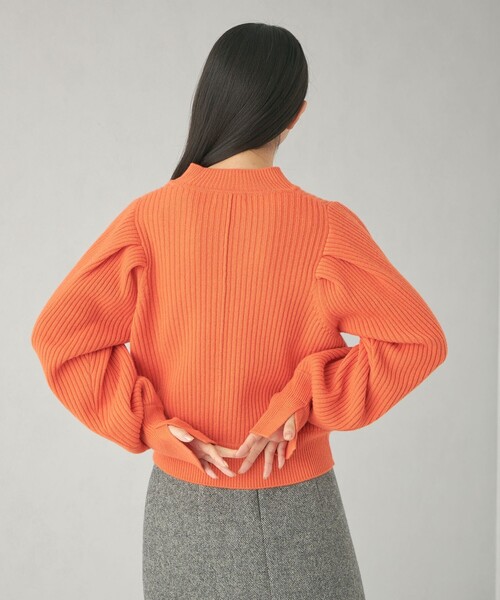 EMMEL REFINES（エメルリファインズ）の「＜EMMEL REFINES＞EM パフショルダー クルーネック ニットプルオーバー（ニット/セーター・レディース・ライラック/オフホワイト/オレンジ・FREE）」の7枚目の写真