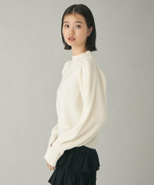 EMMEL REFINES（エメルリファインズ）の「＜EMMEL REFINES＞EM パフショルダー クルーネック ニットプルオーバー（ニット/セーター・レディース・ライラック/オフホワイト/オレンジ・FREE）」の15枚目の写真