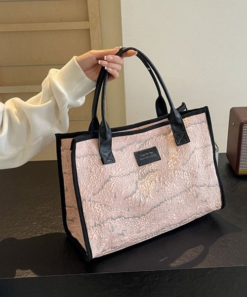 即配送 ANNA MOLINARI 未使用 パーティーバッグ 定価15万 即配送 ANNA MOLINARI 未使用 パーティーバッグ 定価15万