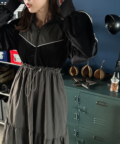 apres jour mignon（アプレジュールミニョン）の「切替トラックワンピース【ZOZOTOWN限定アイテム】（ワンピース・レディース・カーキ/ブラック/グレー/チャコールグレー/ネイビー・X-LARGE/MEDIUM/SMALL）」の18枚目の写真