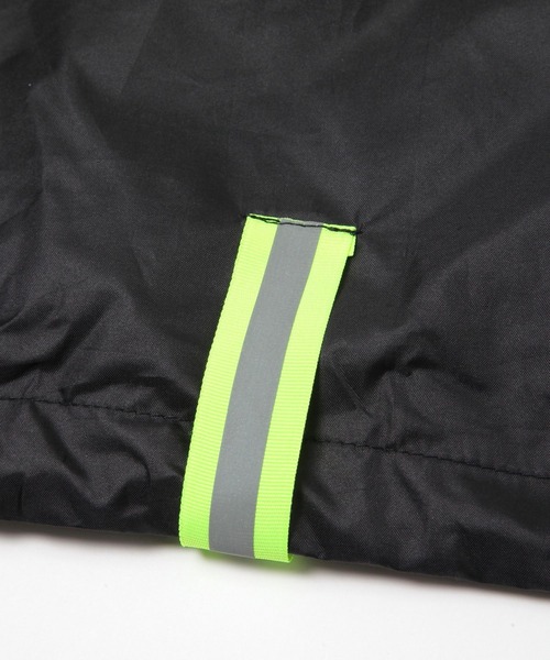 niko and...（ニコアンド）の「【CITY CREEK】レインプルオーバー（レインコート/ポンチョ・メンズ・グレー/ブラック・0）」の22枚目の写真